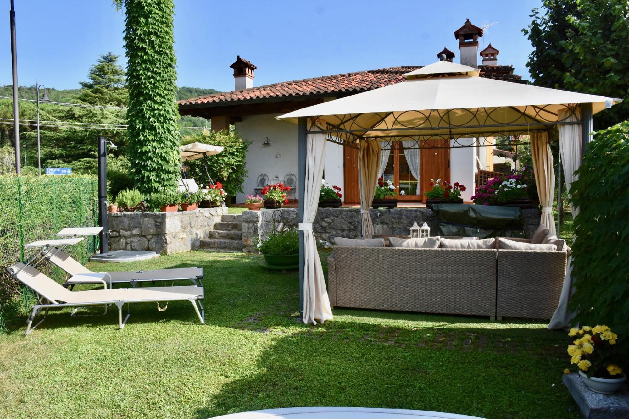 Bed and Breakfast Al Vecchio Glicine Gábria Exterior foto